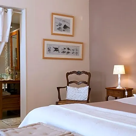 Bed and Breakfast La Boudrie Αβράνς